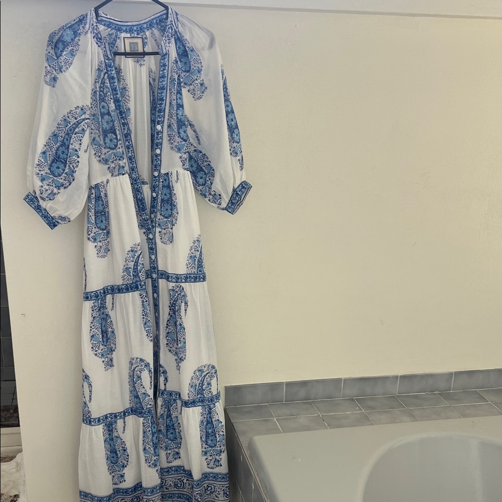 Chic Blue and White Paisley Maxi Dress